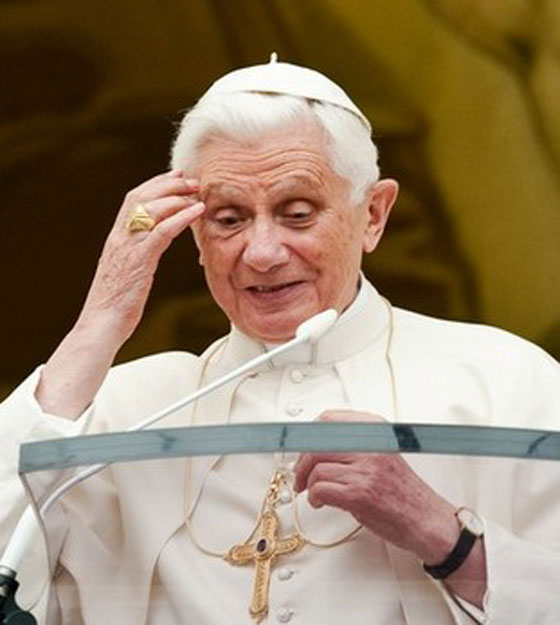 الفاتيكان يحظر أبواق الفوفوزيلا أثناء زيارة البابا لبريطانيا  صورة رقم 5