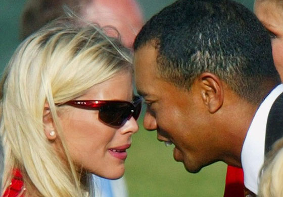 لاعب الغولف الشهير تايجر وودز ينفصل عن زوجته رسمياً!  صورة رقم 4