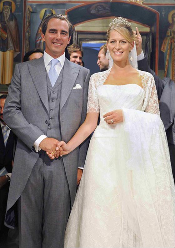 صور من حفل زفاف الأمير اليوناني اللعوب على حبيبته الشقراء  صورة رقم 14