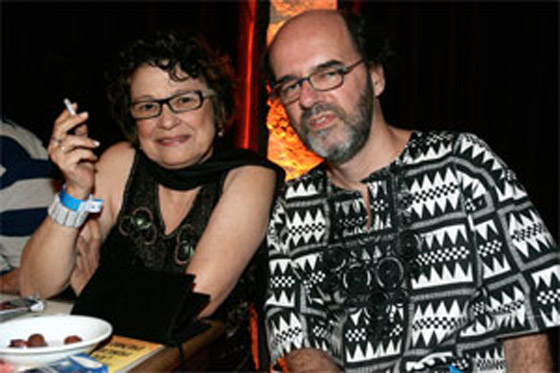 بائعة هوى بشعبية عالية تخوض الانتخابات البرلمانية!!        صورة رقم 4