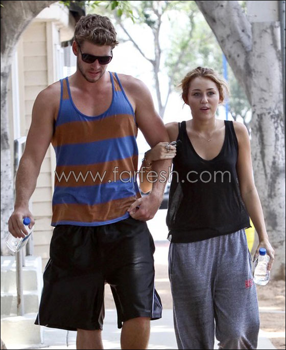 هل انفصلت النجمة مايلي  سايرس عن صديقها؟!  صورة رقم 22