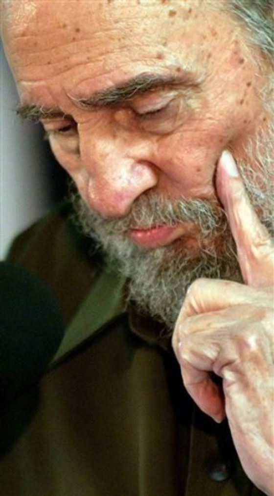 كاسترو يؤكد: بن لادن عميل والطبخة بدون بهارات!  صورة رقم 6