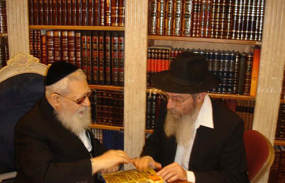 عوفاديا يوسف: ليختفي كل من عباس والفلسطينيين من العالم! صورة رقم 4 عوفاديا يوسف: ليختفي كل من عباس والفلسطينيين من العالم! صورة رقم 4