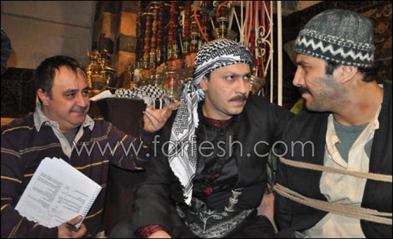 من أول من سيطلق النار على مأمون؟ فريال، النمس، أم معتز؟ صورة رقم 13 من أول من سيطلق النار على مأمون؟ فريال، النمس، أم معتز؟ صورة رقم 13