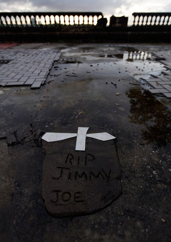 أوباما يزور لويزيانا بطائرة مروحية لإحياء ذكرى كاترينا  صورة رقم 9