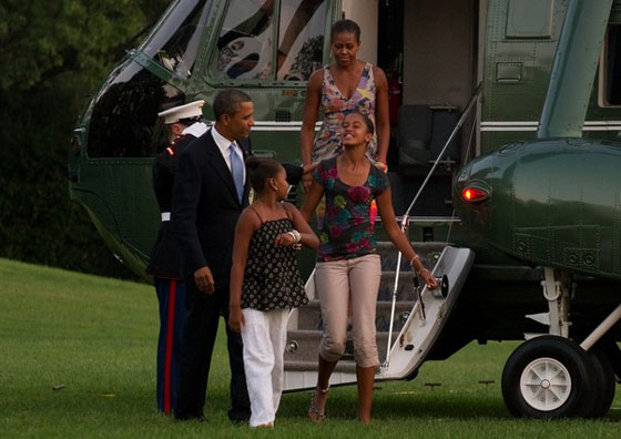 أوباما يزور لويزيانا بطائرة مروحية لإحياء ذكرى كاترينا  صورة رقم 4