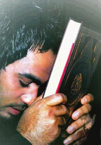 في رمضان.. نجوم مرفوعون من الخدمة الغنائية ويتفرّغون للعبادة! صورة رقم 1 في رمضان.. نجوم مرفوعون من الخدمة الغنائية ويتفرّغون للعبادة! صورة رقم 1