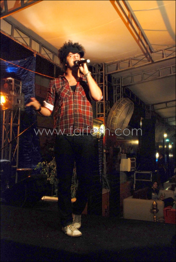 الأخ غير الشرعي لميريام فارس في حفل الجريني     صورة رقم 2