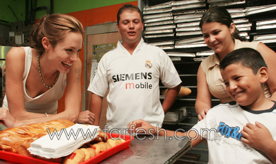 أنجيلينا جولي: جدول طعامي كاد يقضي علي  صورة رقم 7