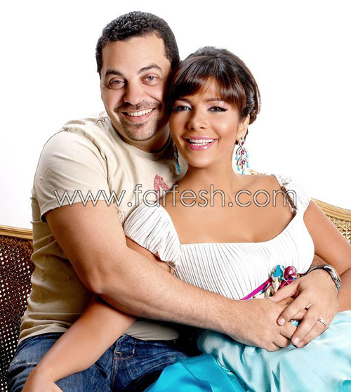 طارق العريان يتقدم ببلاغ للشرطة: الخادمة سرقت زوجتي أصالة!  صورة رقم 2