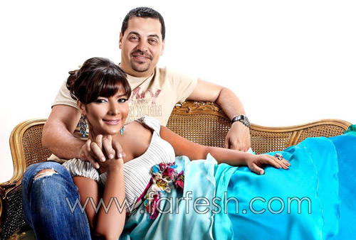 طارق العريان يتقدم ببلاغ للشرطة: الخادمة سرقت زوجتي أصالة!  صورة رقم 3