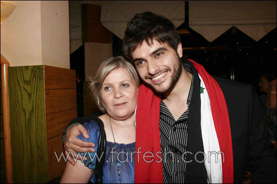 ناصيف: الكاميرا تصور 24 ساعة.. لن أقول اني كنت عفوي! صورة رقم 8 ناصيف: الكاميرا تصور 24 ساعة.. لن أقول اني كنت عفوي! صورة رقم 8