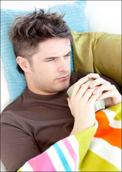 الكويت: وضع منوم لزميله في الشاي ومارس النوع معه!! صورة رقم 1