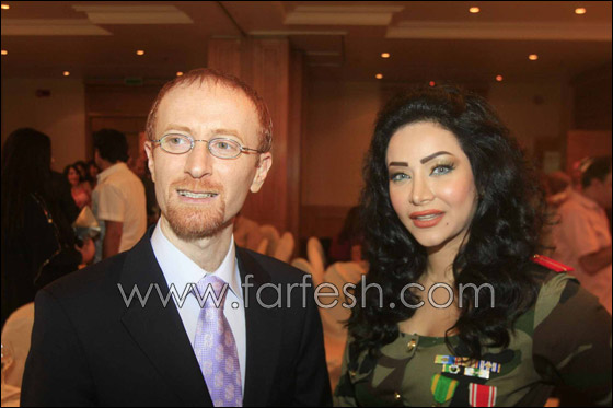 مسلسلات اون لاين في افطار نجوم باب الحارة وزهرة وأزواجها والقعقاع! صورة رقم 9 مسلسلات اون لاين في افطار نجوم باب الحارة وزهرة وأزواجها والقعقاع! صورة رقم 9