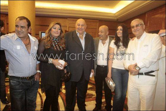 مسلسلات اون لاين في افطار نجوم باب الحارة وزهرة وأزواجها والقعقاع! صورة رقم 7 مسلسلات اون لاين في افطار نجوم باب الحارة وزهرة وأزواجها والقعقاع! صورة رقم 7