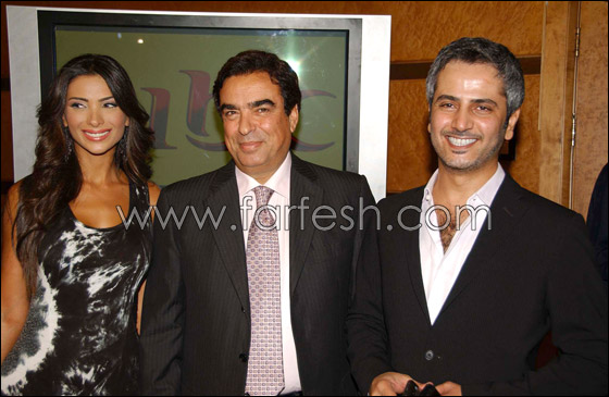 مسلسلات اون لاين في افطار نجوم باب الحارة وزهرة وأزواجها والقعقاع! صورة رقم 6 مسلسلات اون لاين في افطار نجوم باب الحارة وزهرة وأزواجها والقعقاع! صورة رقم 6