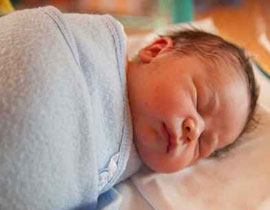 الاردن: رصاصة اخترقت فم رضيع واستقرت في عنقه! صورة رقم 1 الاردن: رصاصة اخترقت فم رضيع واستقرت في عنقه! صورة رقم 1