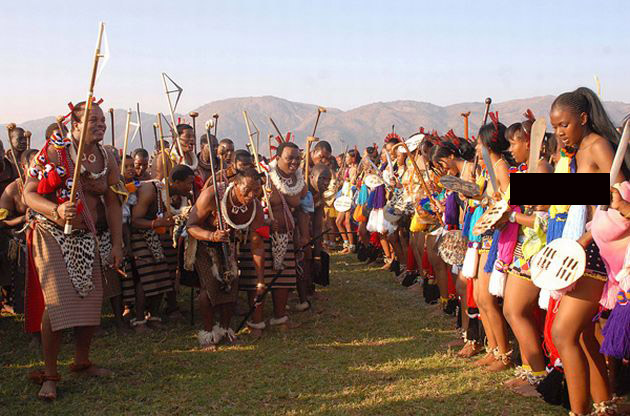 الملك مسواتي الثالث يقترن بزوجته الـ 13!!        صورة رقم 16