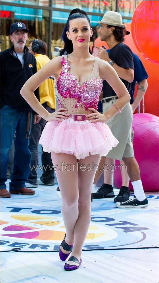 كيتي بيري تؤيد الاثارة لكن بدون خلع الملابس! صورة رقم 12 كيتي بيري تؤيد الاثارة لكن بدون خلع الملابس! صورة رقم 12