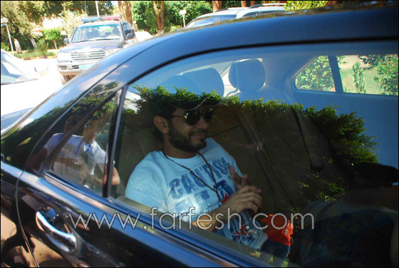 تامر حسني يرتدي الزي الليبي ويؤذن للصلاة! صورة رقم 10 تامر حسني يرتدي الزي الليبي ويؤذن للصلاة! صورة رقم 10