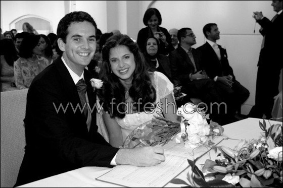 بالصور.. أزمة البكيني والخمر والالحاد التي أثارتها ابنة البرادعي! صورة رقم 8 بالصور.. أزمة البكيني والخمر والالحاد التي أثارتها ابنة البرادعي! صورة رقم 8