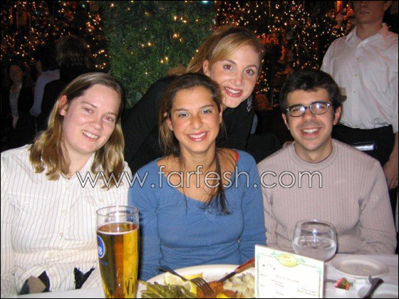 بالصور.. أزمة البكيني والخمر والالحاد التي أثارتها ابنة البرادعي! صورة رقم 13 بالصور.. أزمة البكيني والخمر والالحاد التي أثارتها ابنة البرادعي! صورة رقم 13