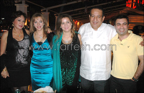 بالصور.. سحور رمضاني يضم مجموعة كبيرة من الفنانين  صورة رقم 6