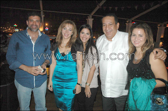 بالصور.. سحور رمضاني يضم مجموعة كبيرة من الفنانين  صورة رقم 7