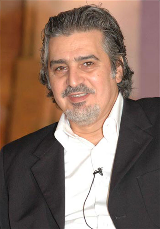 النجم عباس النوري يستعد لتقديم برنامج النجم عباس النوري يستعد لتقديم برنامج