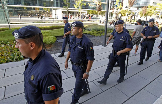 ادانة 6 بتهمة تشكيل شبكة لممارسة الرذيلة مع الأطفال صورة رقم 4 ادانة 6 بتهمة تشكيل شبكة لممارسة الرذيلة مع الأطفال صورة رقم 4