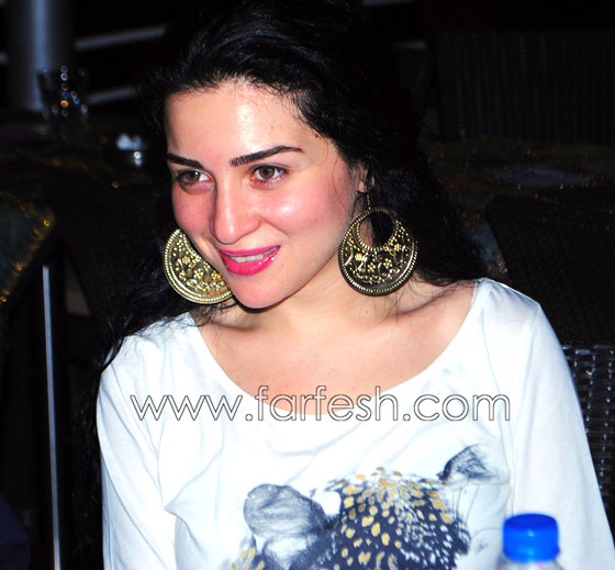 فستان جومانا مراد القصير وهواتف مي الثلاثة نميمة سحور روتانا صورة رقم 10 فستان جومانا مراد القصير وهواتف مي الثلاثة نميمة سحور روتانا صورة رقم 10