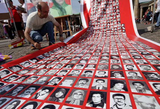 99 جلدة اضافية للإيرانية المتهمة بالزنا بعد صورة بدون حجاب! صورة رقم 12 99 جلدة اضافية للإيرانية المتهمة بالزنا بعد صورة بدون حجاب! صورة رقم 12