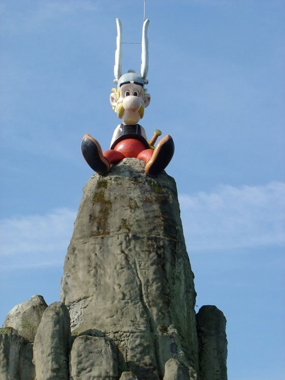 العثور على قرية وآثار منازل من بلاد الغال القديمة صورة رقم 1