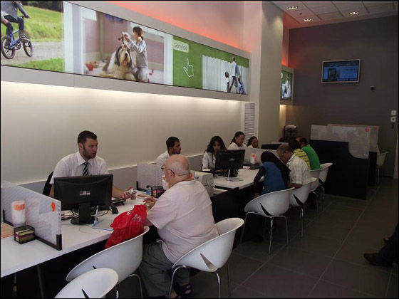 orange تفتح مجال العمل في مركزها الجديد أمام أهالي الناصرة وقضاها صورة رقم 11