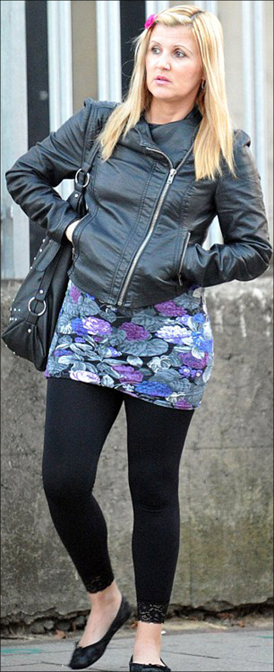 زوجة النائب البريطاني مومس وتمارس الفجور!!  صورة رقم 4