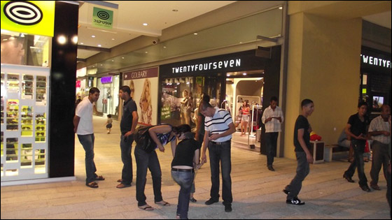 رئيس بلدية الناصرة: افتتاح مركز orange بالناصرة خطوة إيجابية صورة رقم 13 رئيس بلدية الناصرة: افتتاح مركز orange بالناصرة خطوة إيجابية صورة رقم 13