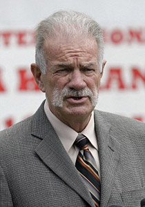 مجمع الكنائس الانجيلية في اسرائيل يستنكر دعوة قس لحرق القران صورة رقم 1