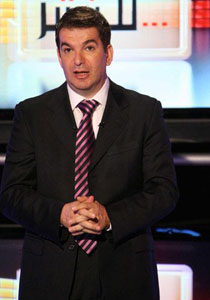 خليفة: مفيد فوزي يريد أن يصطاد بالماء العكر ويلعب على العنصرية صورة رقم 3