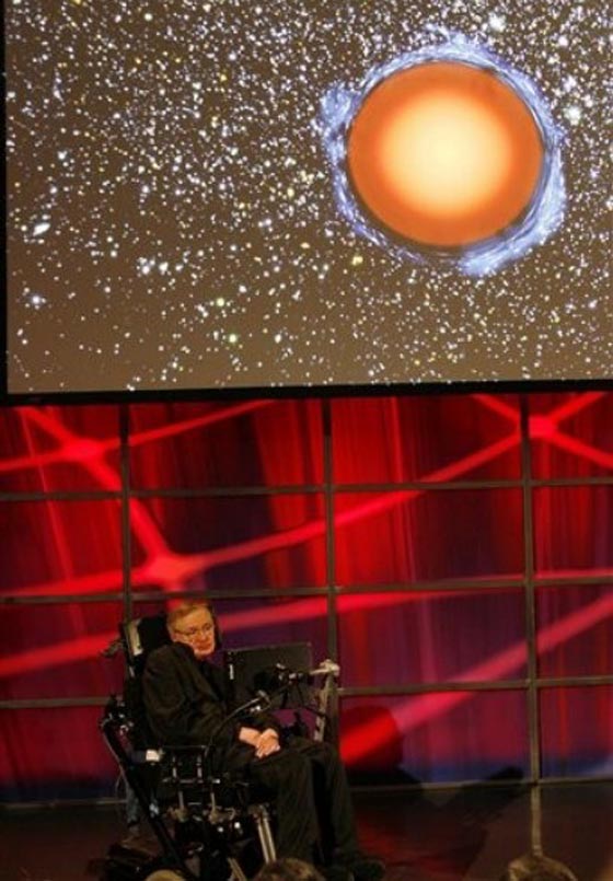 هوكينغ: العلم يمكن أن يفسر الكون دون الحاجة إلى وجود الخالق  صورة رقم 3