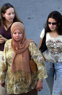 للمساواة.. قريبا في تونس.. الأبناء يُنسبون إلى أمهاتهم! صورة رقم 1 للمساواة.. قريبا في تونس.. الأبناء يُنسبون إلى أمهاتهم! صورة رقم 1