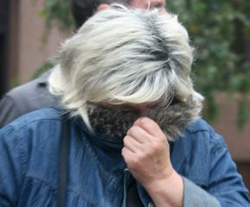 كانت فريسة الكحول.. فاحتفظت بأجنتها في خزانتها 20 عاما  صورة رقم 4