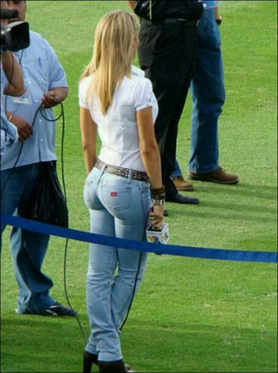 مراسلة تلفزيونية تتهم فريق 