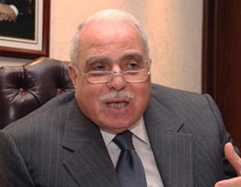 اهالي قرية حلوان يحصدون شهادة 