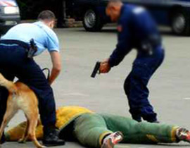 القبض على سعودي بتهمة حرق ابنائه واغتصاب وقتل نساء! صورة رقم 1 القبض على سعودي بتهمة حرق ابنائه واغتصاب وقتل نساء! صورة رقم 1