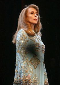 قريبا.. أسطوانة جديدة لفيروز وحفلين غنائيين ببيروت! صورة رقم 1 قريبا.. أسطوانة جديدة لفيروز وحفلين غنائيين ببيروت! صورة رقم 1