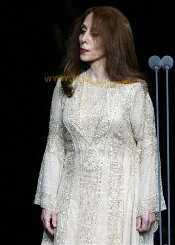 قريبا.. أسطوانة جديدة لفيروز وحفلين غنائيين ببيروت! صورة رقم 3 قريبا.. أسطوانة جديدة لفيروز وحفلين غنائيين ببيروت! صورة رقم 3