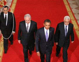 في صحيفة الاهرام: مبارك من المؤخرة الى المقدمة!!     صورة رقم 2