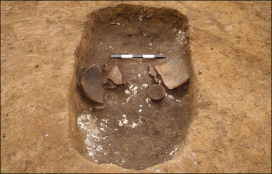 العثور على عظام اطفال وحيوانات تعود الى اكثر من 2000 عام! صورة رقم 3 العثور على عظام اطفال وحيوانات تعود الى اكثر من 2000 عام! صورة رقم 3