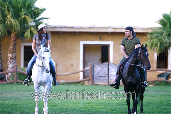 لقاءا عفويا يجمع جومانا بعاصي!! صورة رقم 1 لقاءا عفويا يجمع جومانا بعاصي!! صورة رقم 1