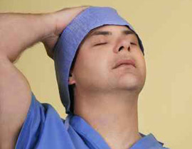 نام الطبيب وأهملها الآخر فتوفي التوأم في رحم الأم!! صورة رقم 1